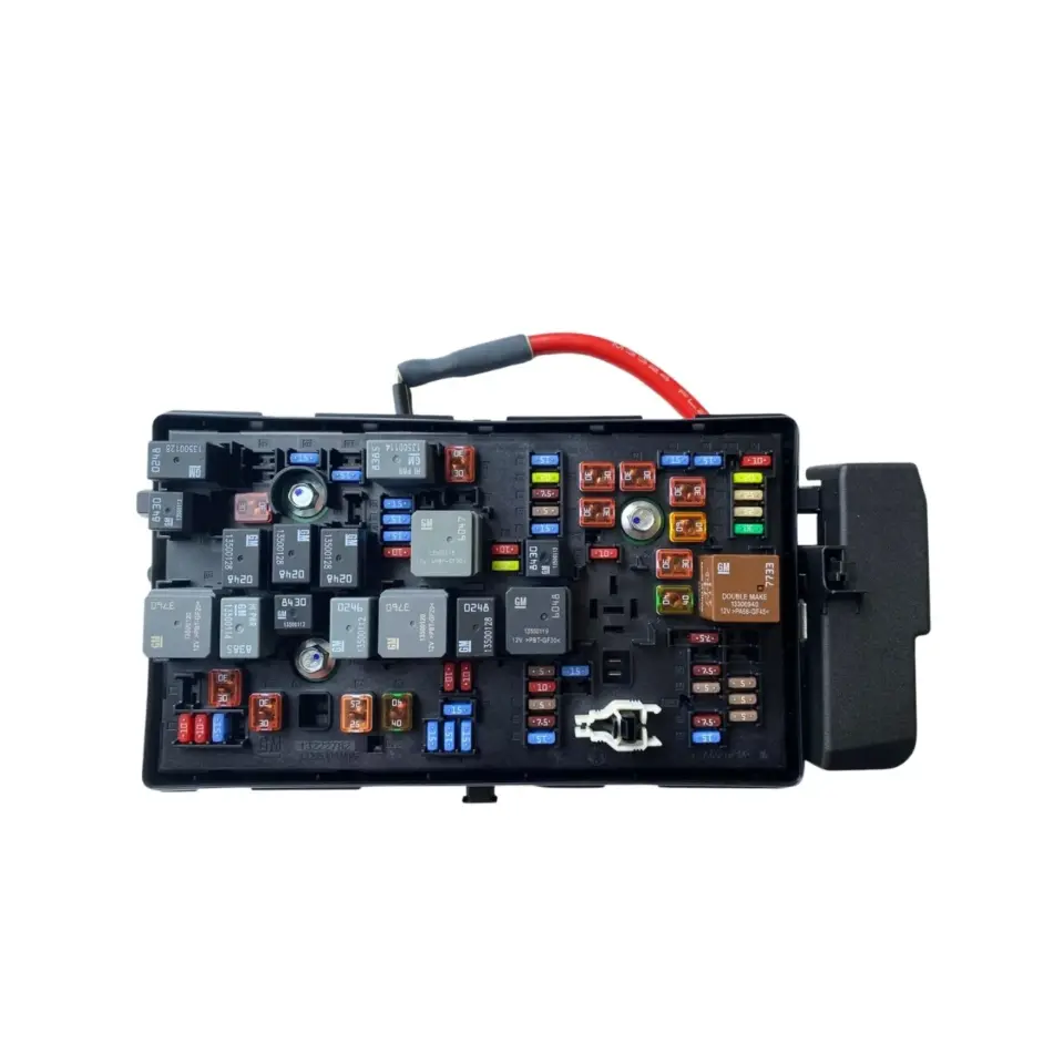 Opel Insignia A Sigorta Kutusu Ön ( Tanım A3X )