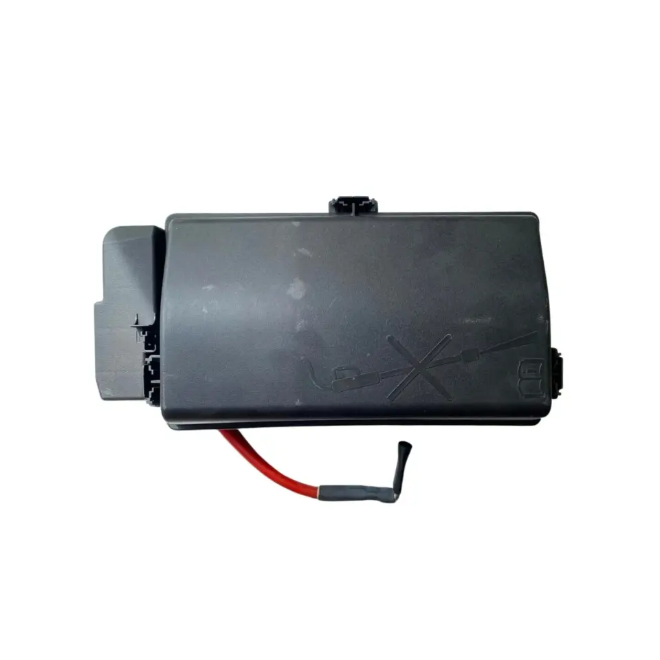 Opel İnsignia A Sigorta Kutusu Ön Otomatik Şanzuman ( Tanim Kodu Abm5 ) - Orijinal 529050199 - 22961725