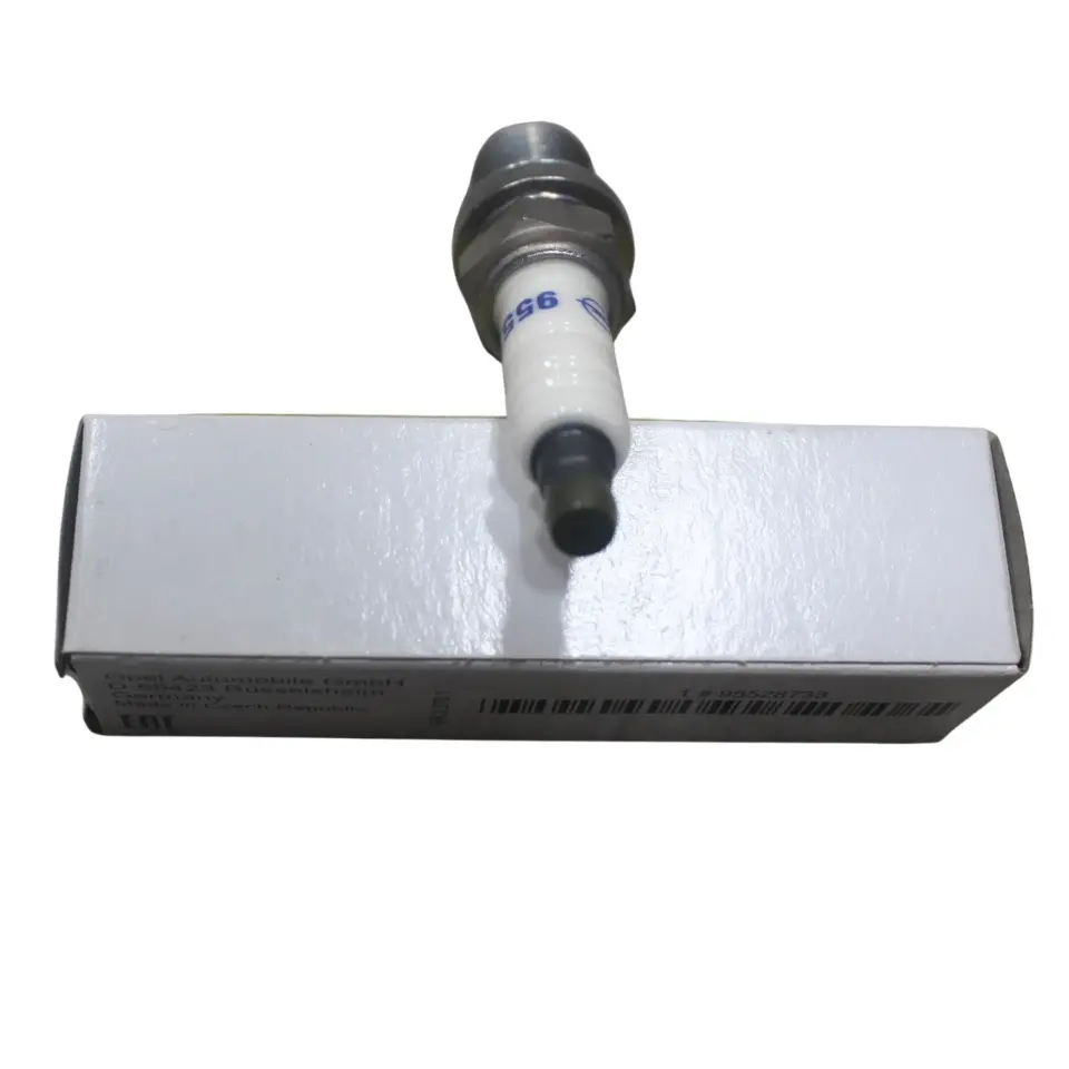 Buji Tek Tırnak Benzinli Bosch Marka