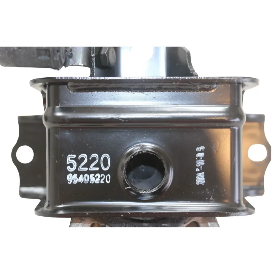 CHEVROLET AVEO T300 1.4 BENZİNLİ SAĞ MOTOR KULAĞI - GM ORJİNAL