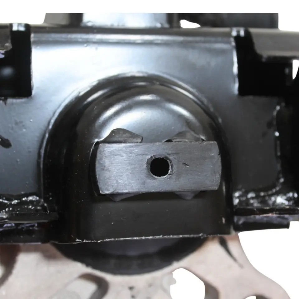 Chevrolet Aveo 1.3 Dizel Motor Kulaği Sağ Orjinal - 95405220