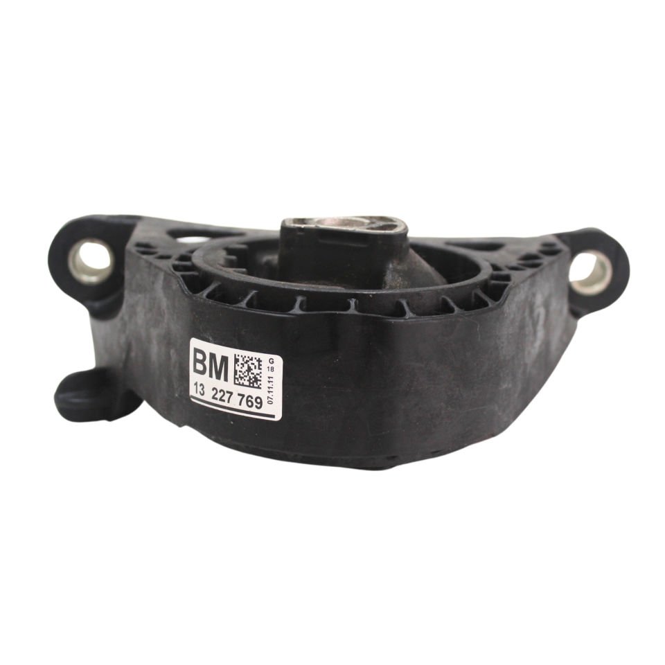 Opel Insignia A 2.0 Dizel Ön Motor Kulağı - Orijinal 13227769