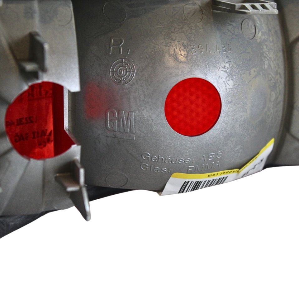 Opel Astra F GSI Sağ Arka Stop Lambası (Koyu) - Orijinal 1223144