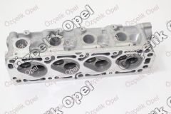 OPEL VECTRA A SİLİNDİR KAPAĞI 2.0 8V - YAN SANAYİ