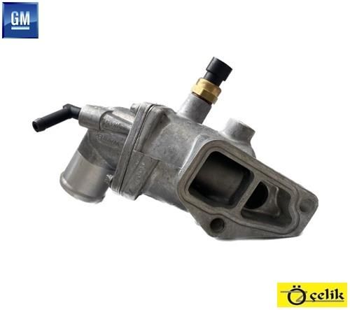 OPEL ASTRA G 1.4 BENZİNLİ TERMOSTAT GÖVDESİ - GM ORJİNAL 1338195 - 90573325 - 96414627