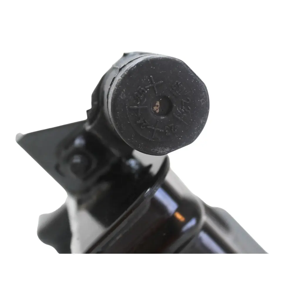 Chevrolet Aveo T300 1.3 Dizel Sağ Motor Kulağı - Gm Orjinal