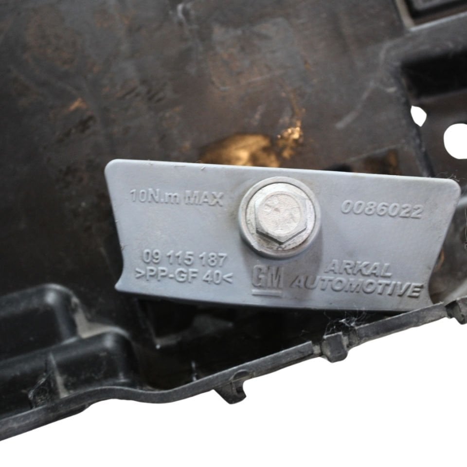 Opel Vectra C  Akü Alt Taşıyıcı Kapağı ( Otomatik Vites) - Orijinal 260362