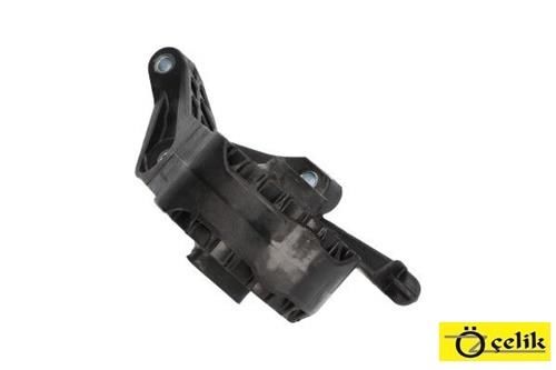 CHEVROLET CRUZE ÖN MOTOR ( ŞANZUMAN ) KULAĞI