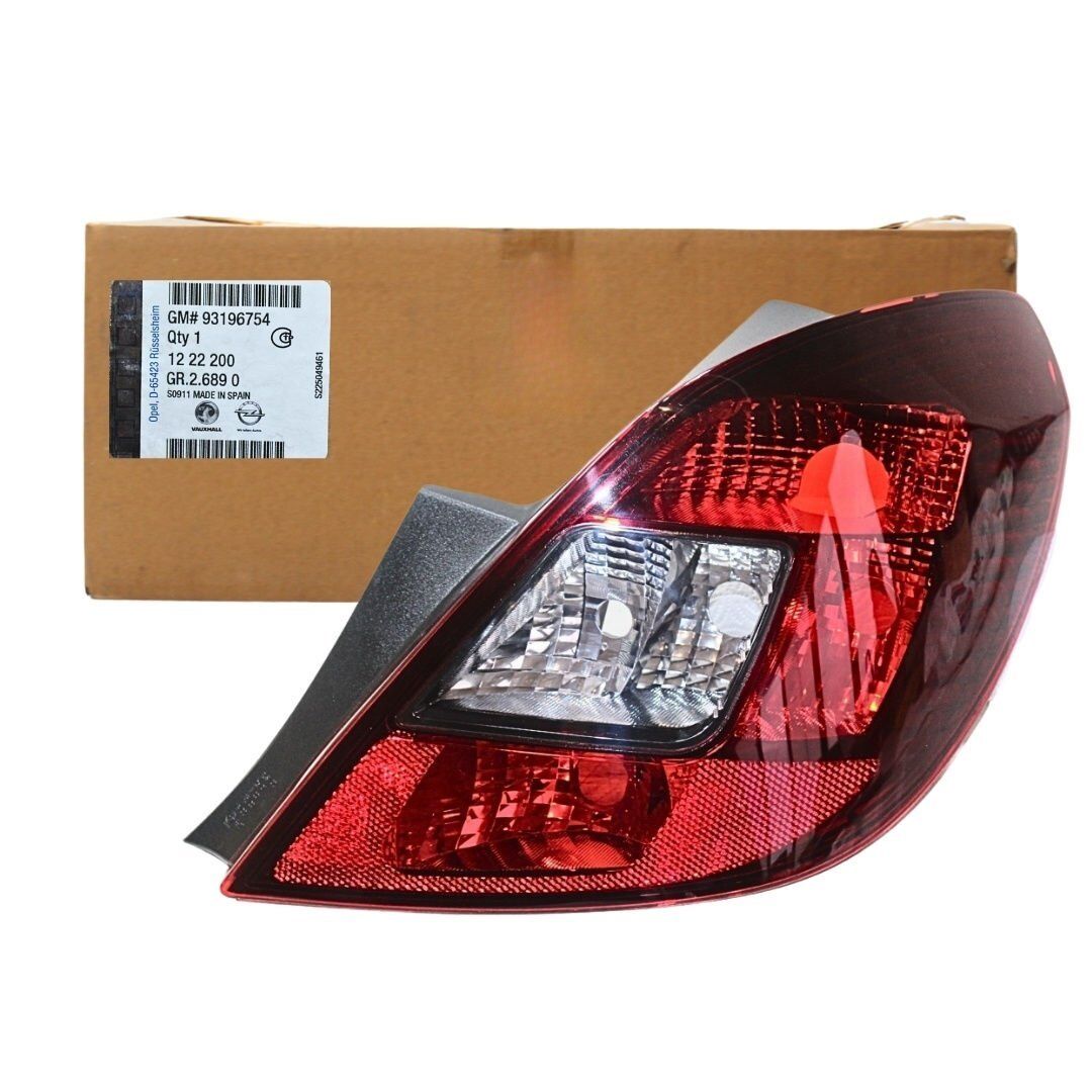 Opel Corsa D Sağ Stop Lambası ( Koyu Renk ) - Orijinal 93196754
