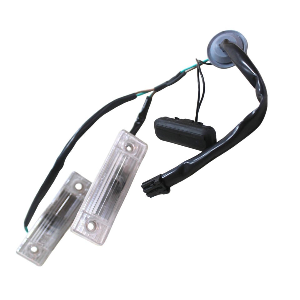 Chevrolet Cruze Bagaj Açma Butonu + Lambalar (Sedan) - Yan Sanayi 95107230