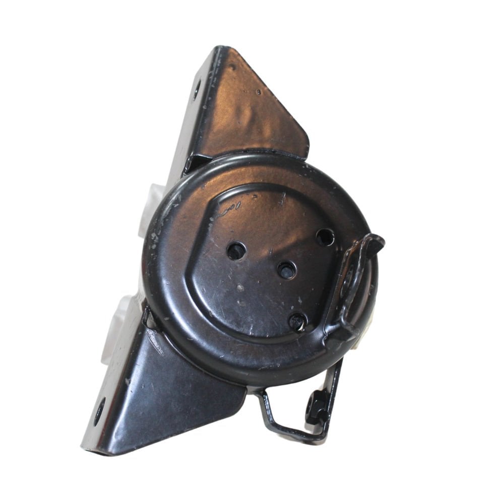 Chevrolet Trax 1.6  Benzinli Motor Kulağı Sol (Şoför Tarafı ) YAN 95032352